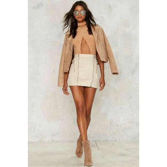 Nasty Gal Lavish Alice Womens Cross the Floor Cutout Bodysuit - Picture 5 of 11